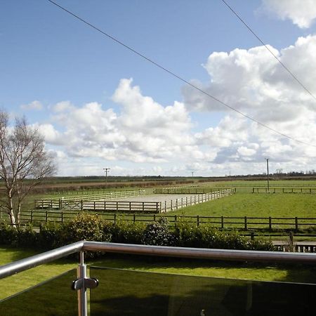 Southview Farm Villa Halsham Exterior photo